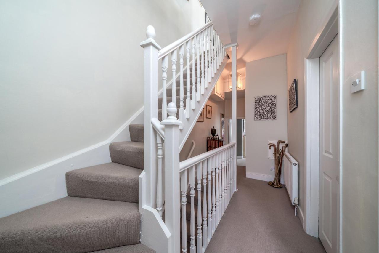 Apartment Modern Near Battersea Park London
